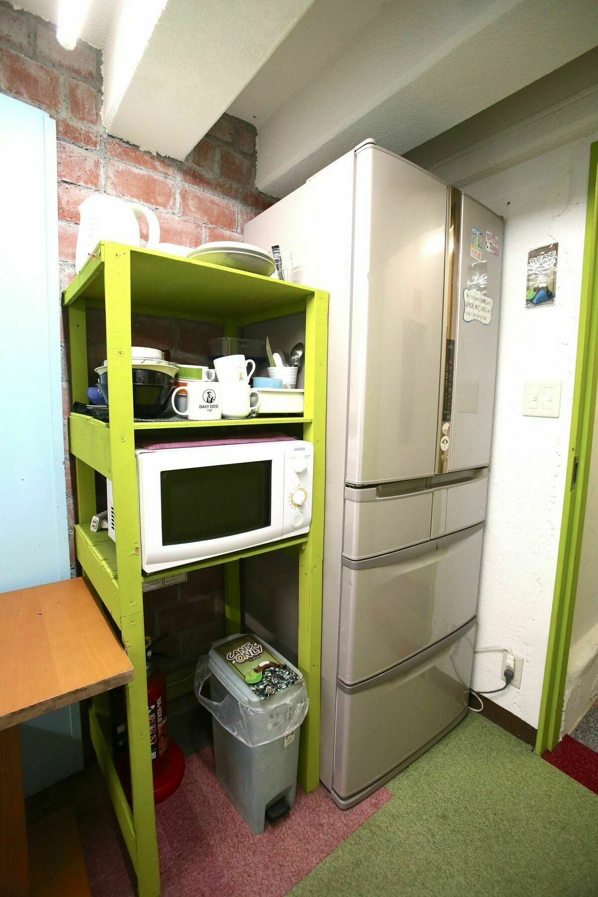 Yadoya Guest House Orange Токио Экстерьер фото